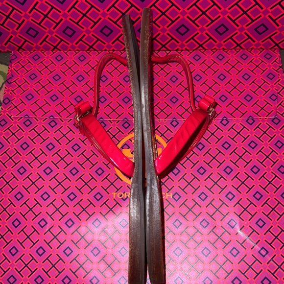 Tory Burch Red Leighanne Bow Flat Sandals 8.5 - Picture 9 of 11